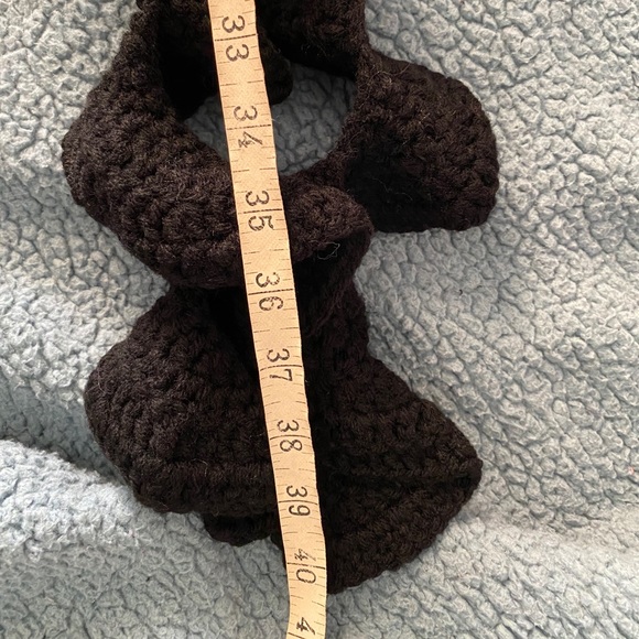 Scarf - Ruffled - Picture 5 of 6